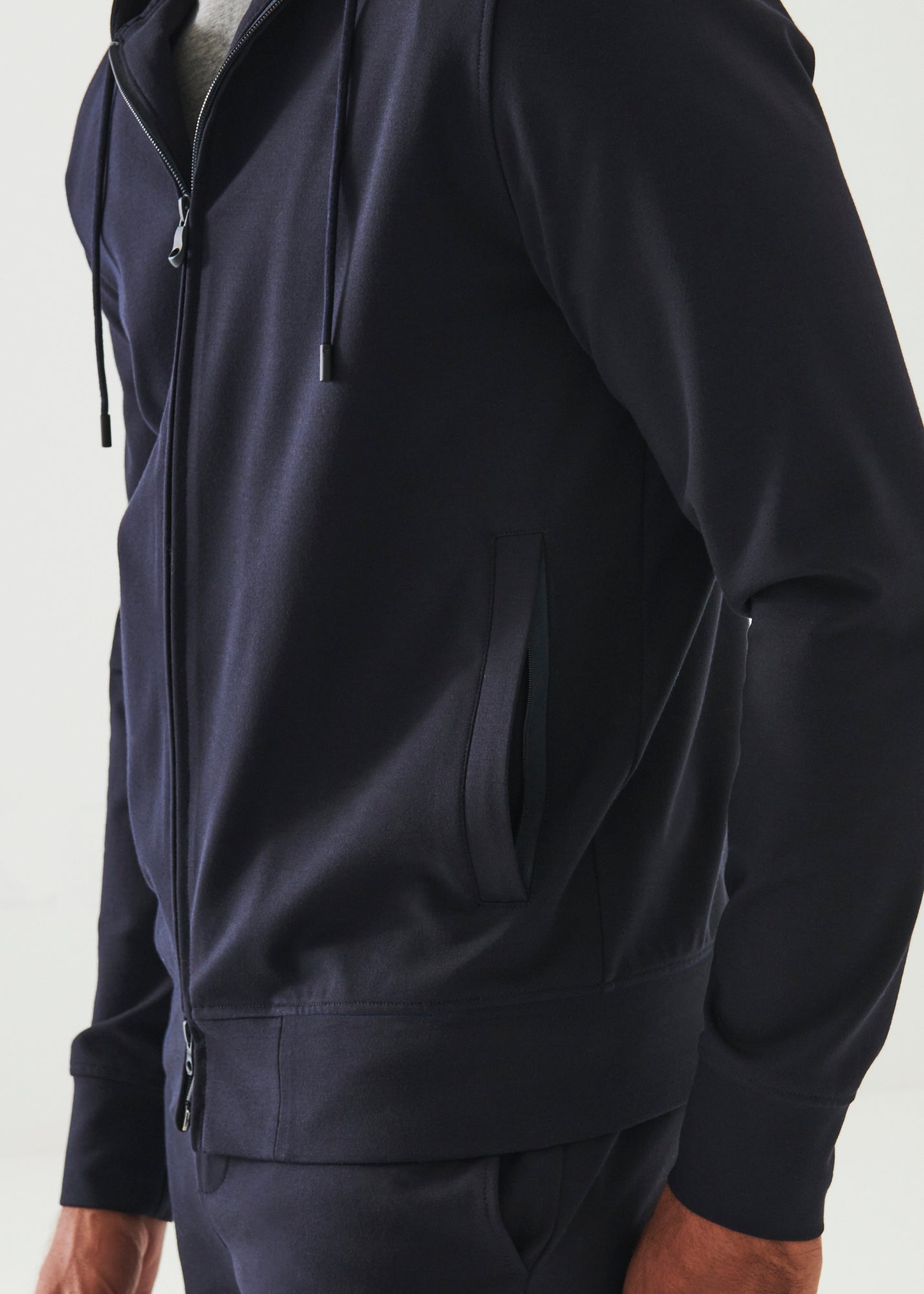 ACTIVE FULL ZIP HOODIE