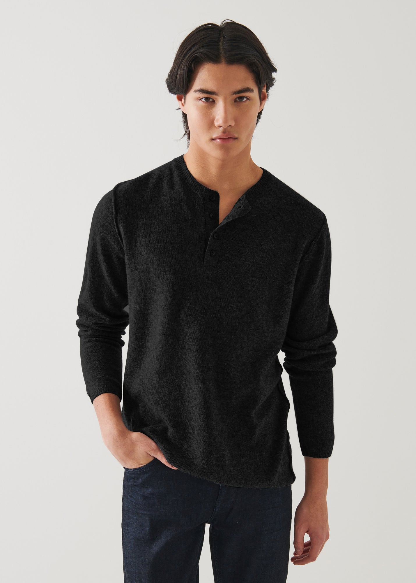 AIR CASHMERE HENLEY SWEATER