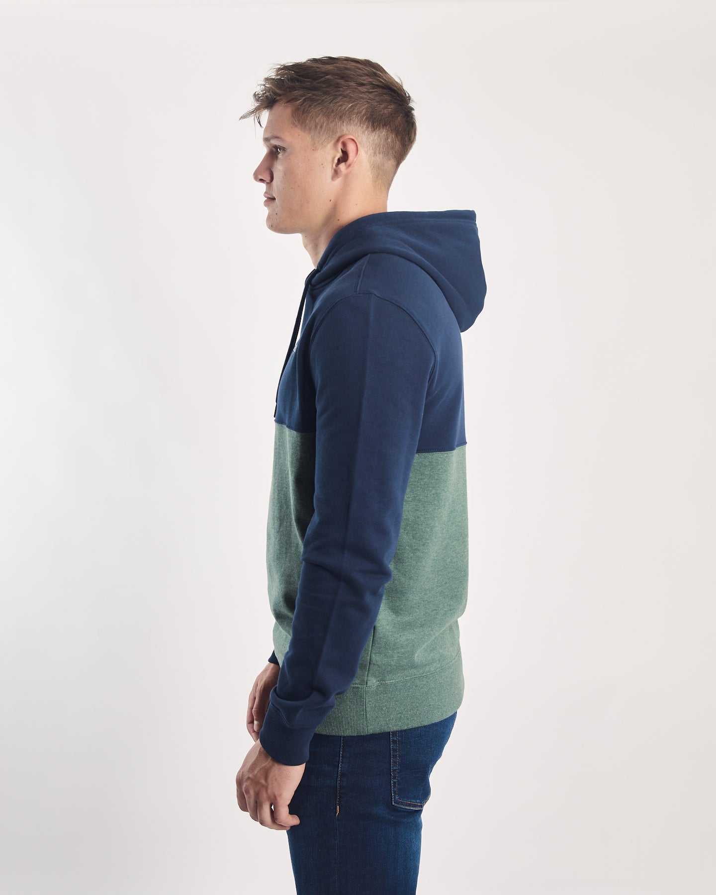 Aspen Hoodie Navy Clearing