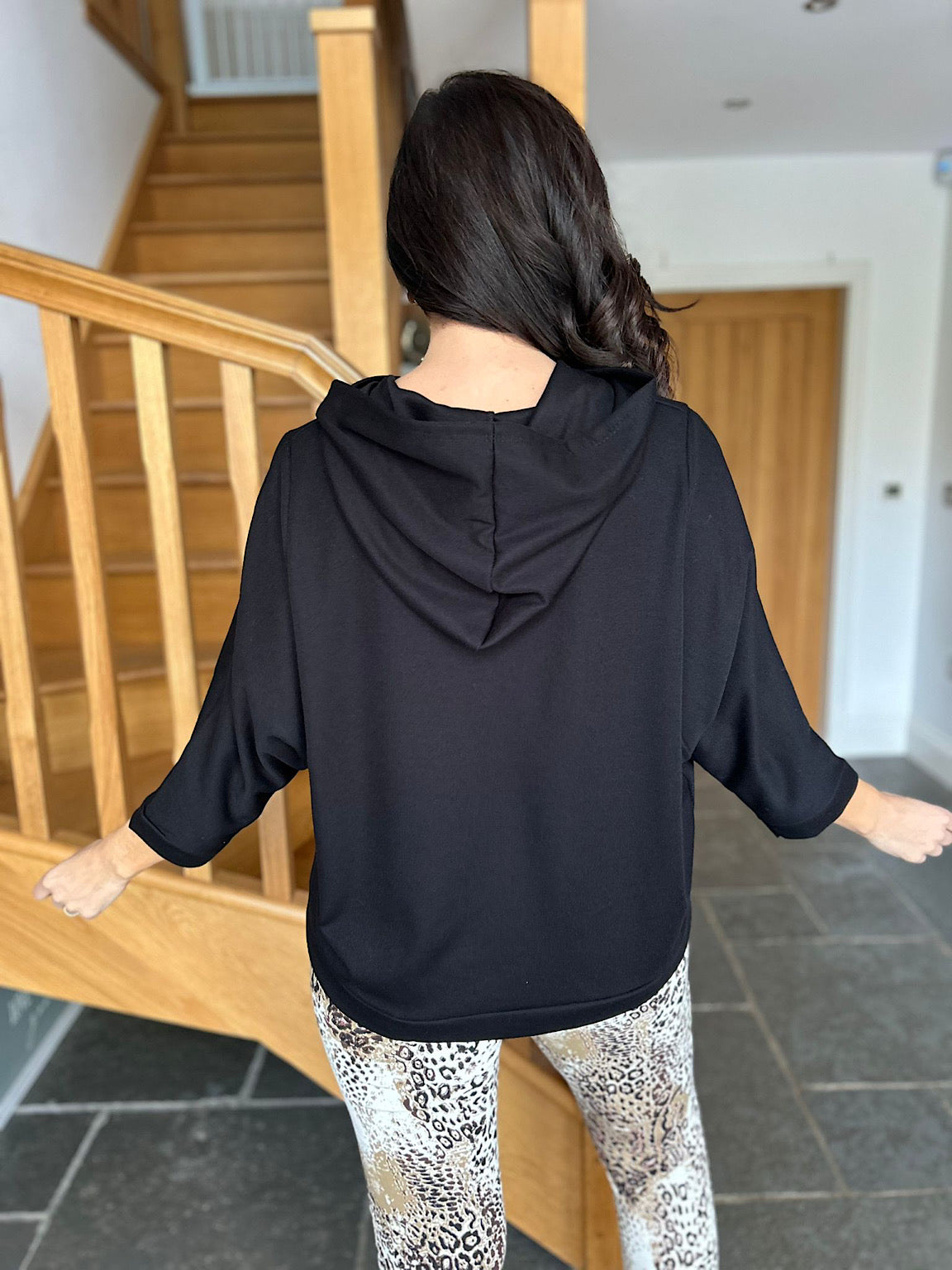 Black Lightweight Hoodie Victoria