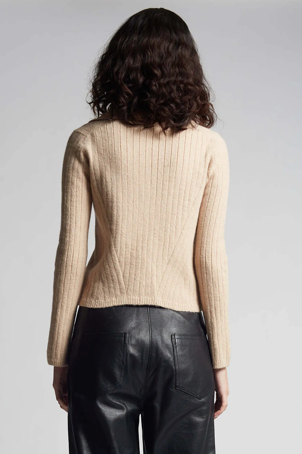 ELLIOT SWEATER - PALE CAMEL