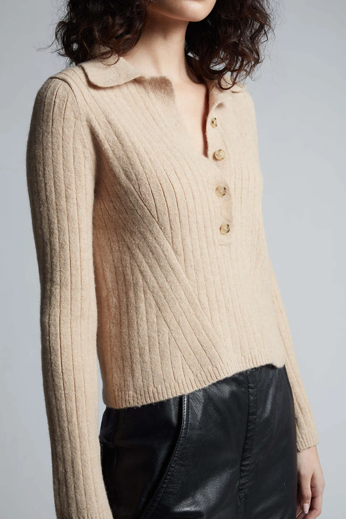 ELLIOT SWEATER - PALE CAMEL