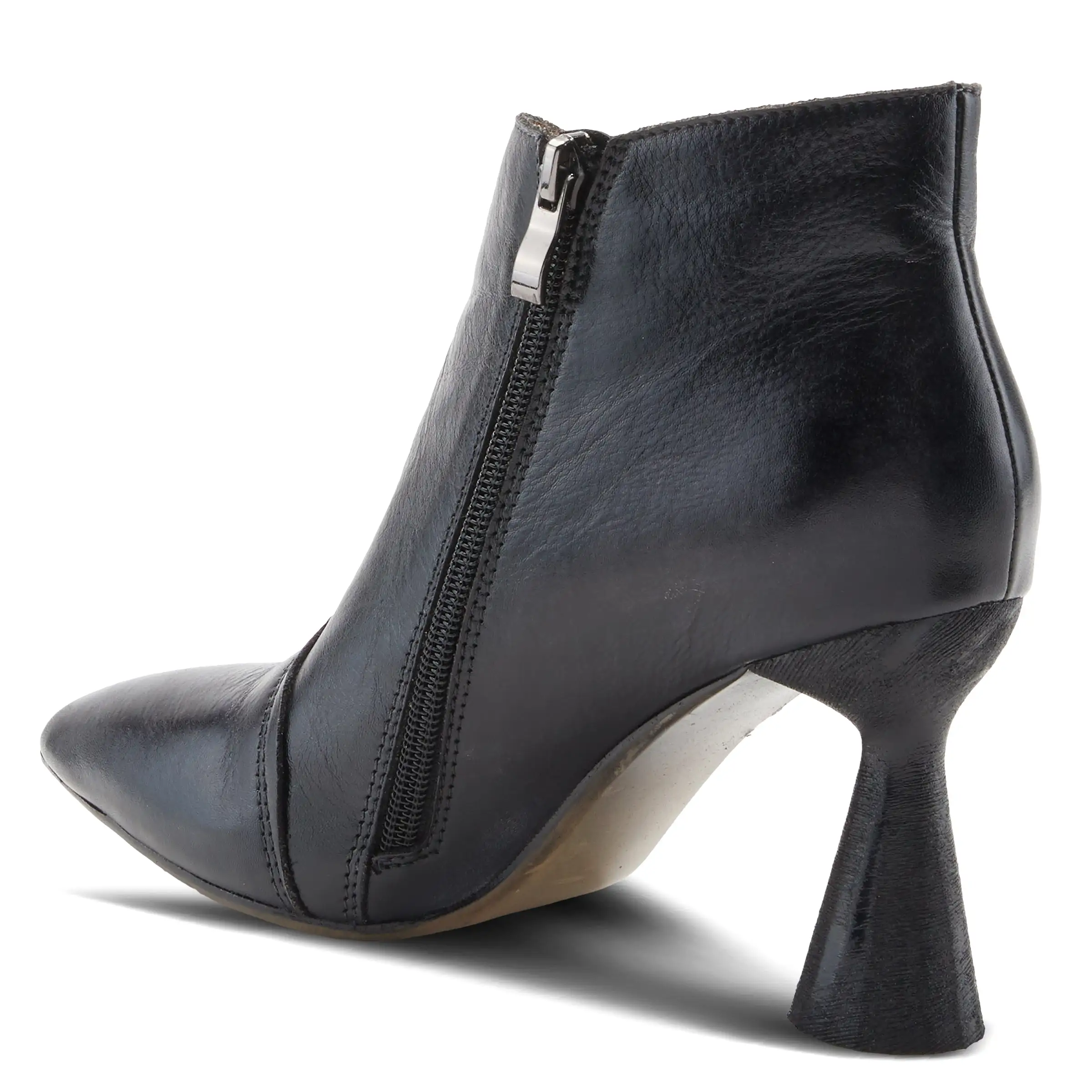 L`ARTISTE COSMOPOLITAN BOOTIES