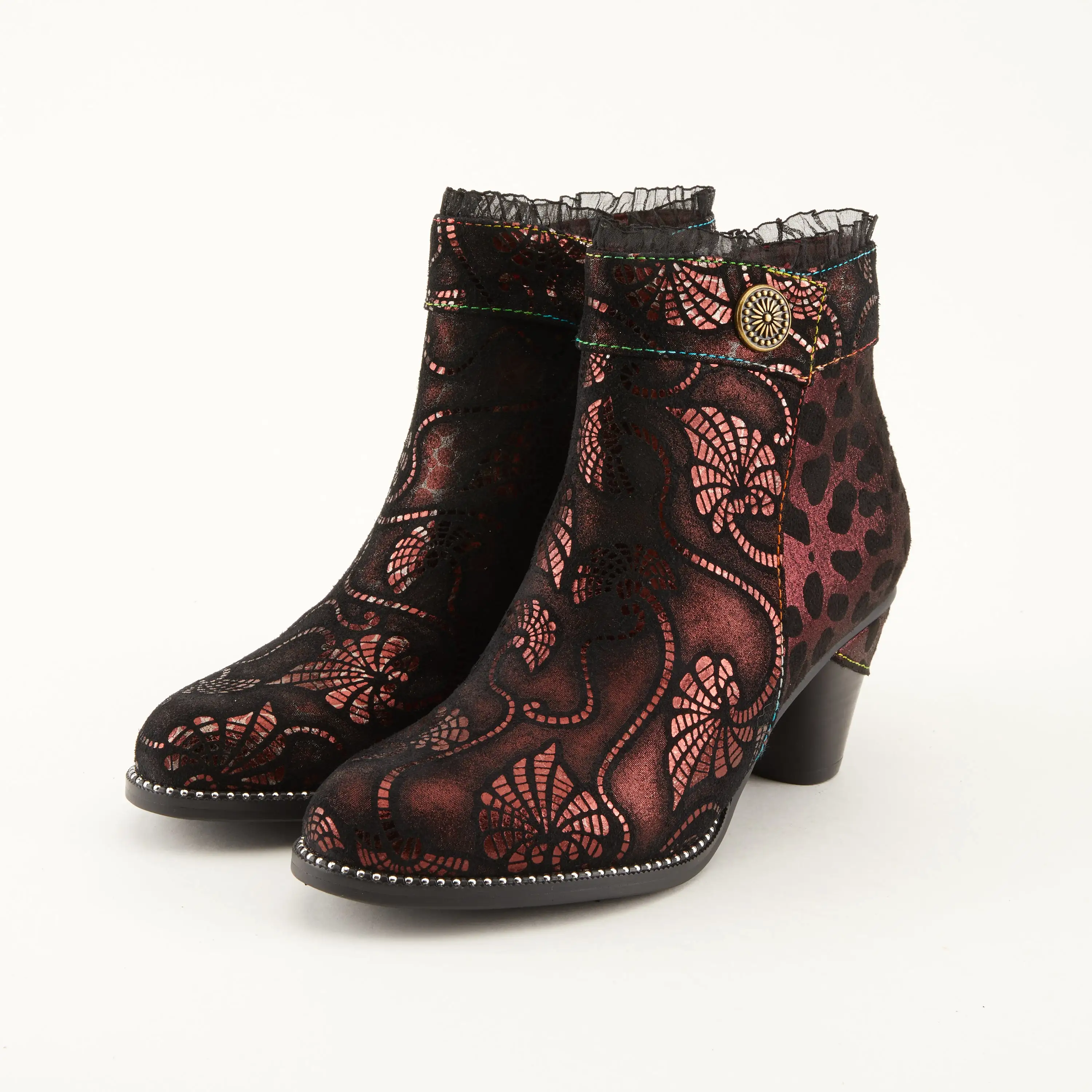 L'ARTISTE DESSA BOOTIE