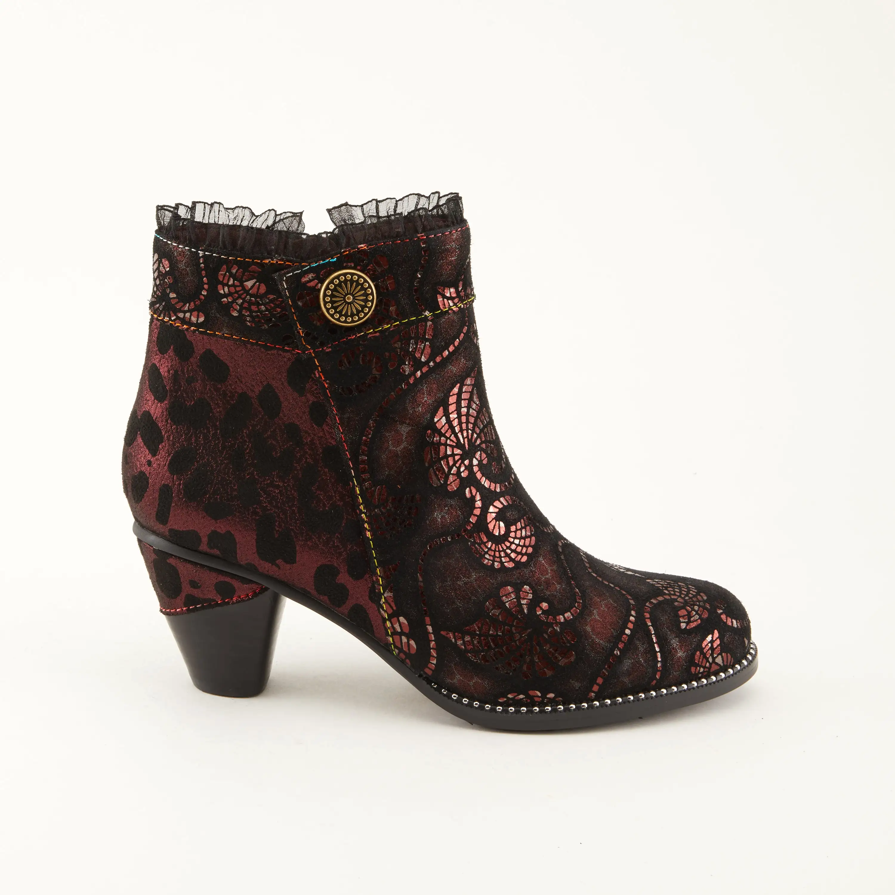 L'ARTISTE DESSA BOOTIE