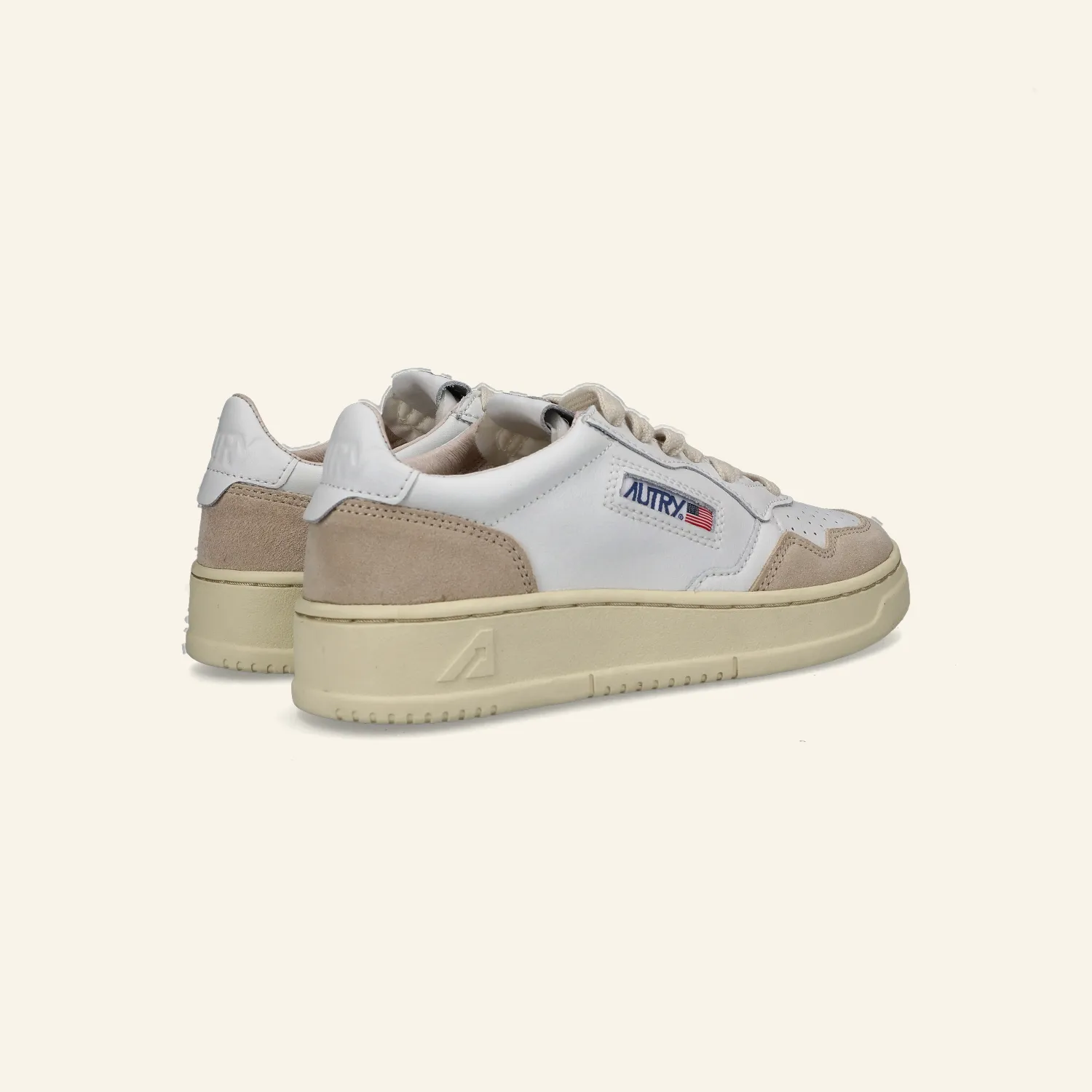 LOW SNEAKER 80's  LS33 | Suede White