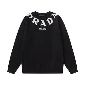 Prada chest necklace letter surround three-dimensional crew neck sweater 12.26