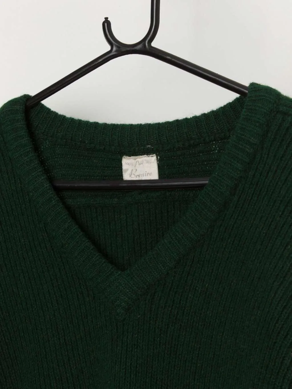 Vintage Brenire forest green wool V-neck sweater with elbow patches – Small / Medium