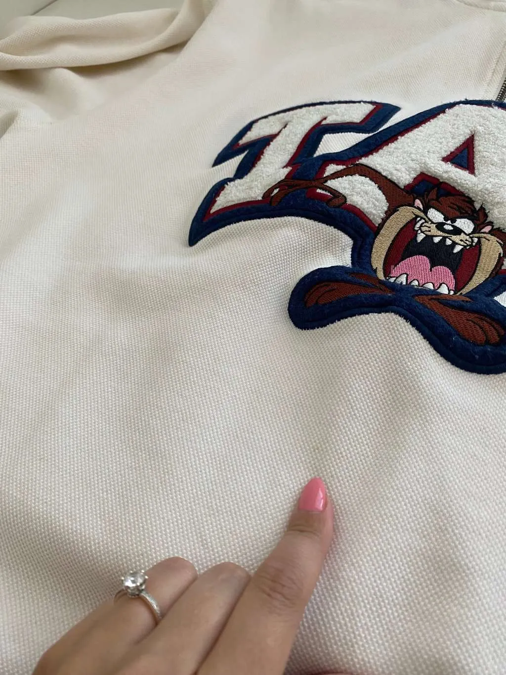 Vintage Tasmanian Devil Looney Tunes quarter zip sweater – Large