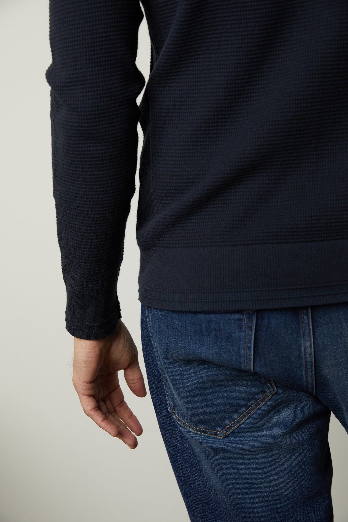 WALTER CREW NECK SWEATER