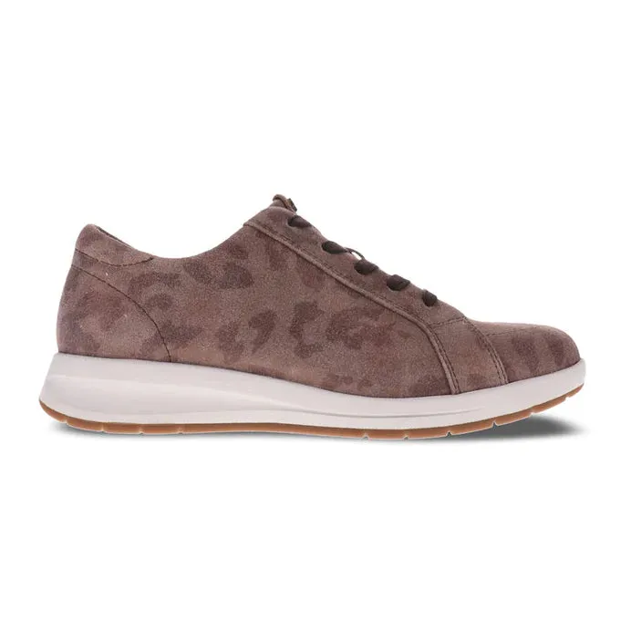 WOMEN'S REVERE ATHENS LACE UP SNEAKER | COGNAC CAMO